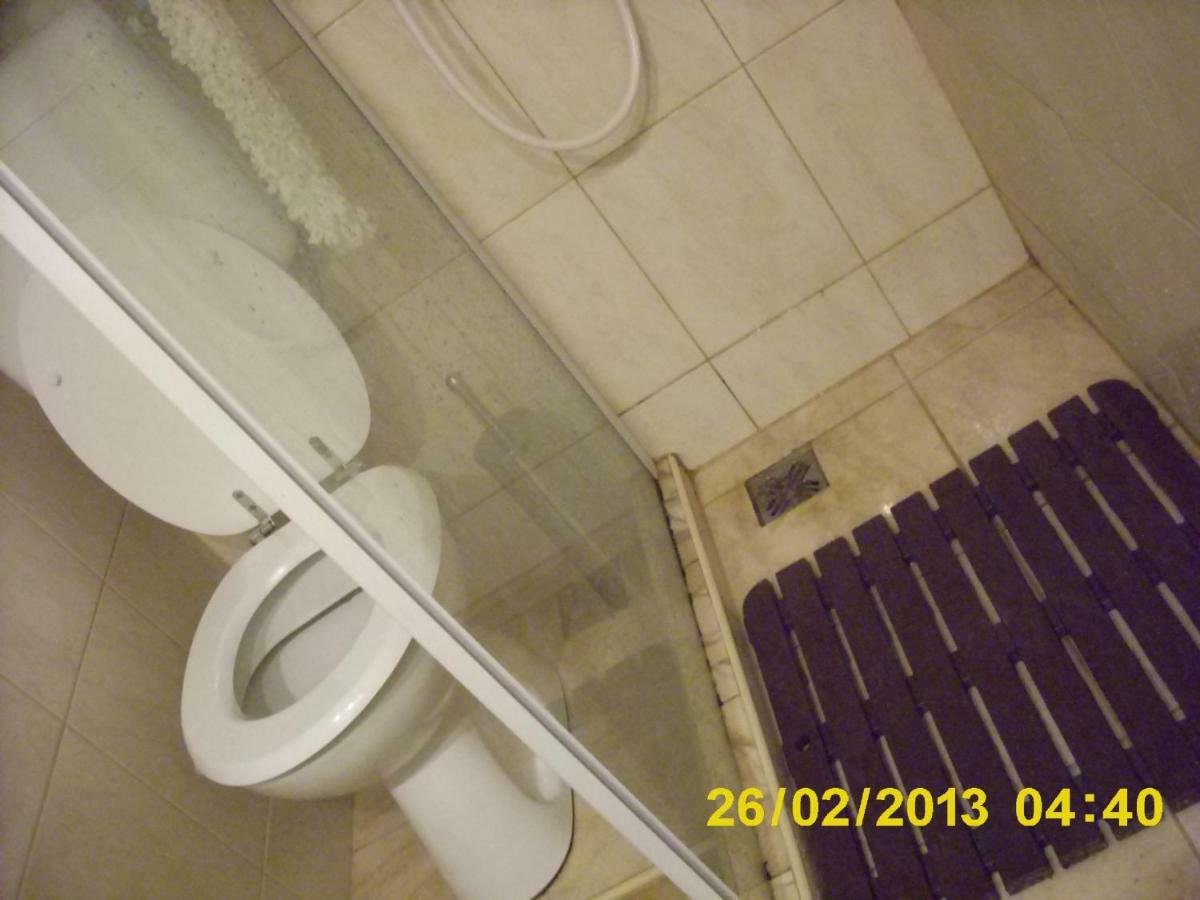 Lily Apartment Koper Ngoại thất bức ảnh